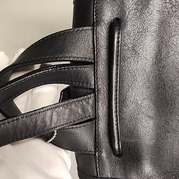 Vintage Coach Leather Daypack Drawstring Backpack - Picture 11 of 17